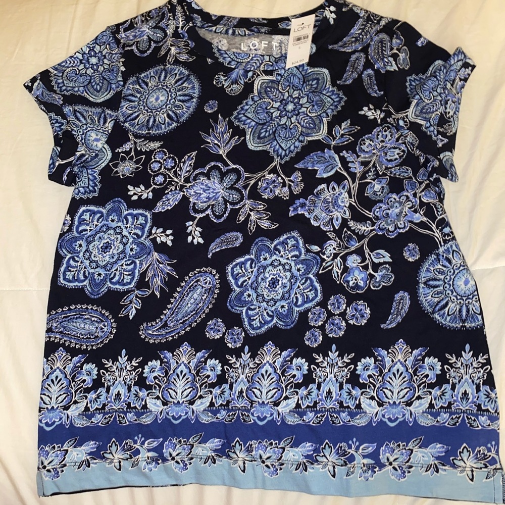 LOFT | Blue floral tee | S
